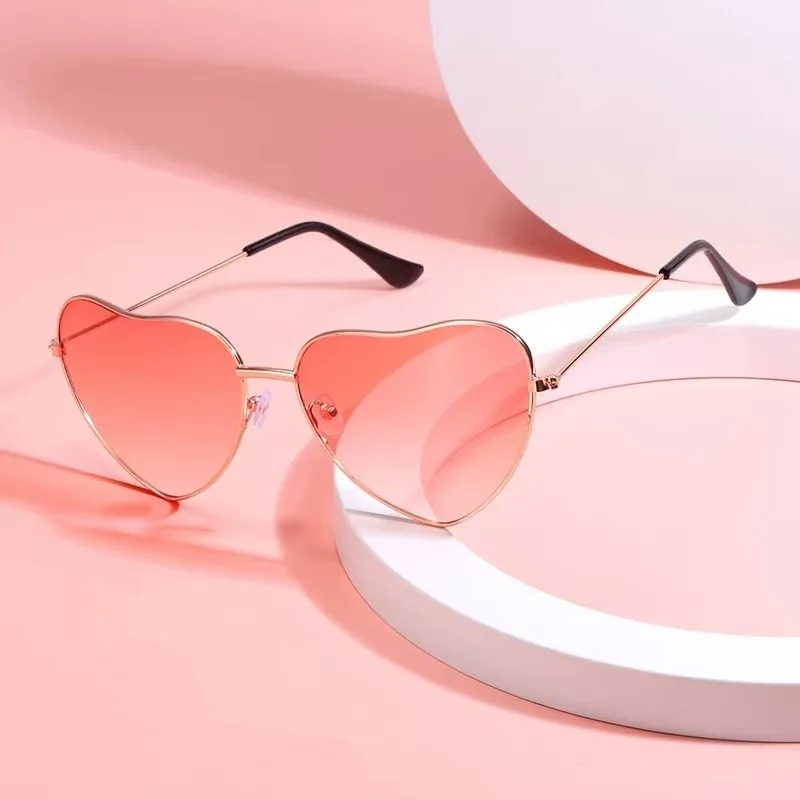 Street Fashion Glasses - 패션 하트 모양의 금속 선글라스 빈티지