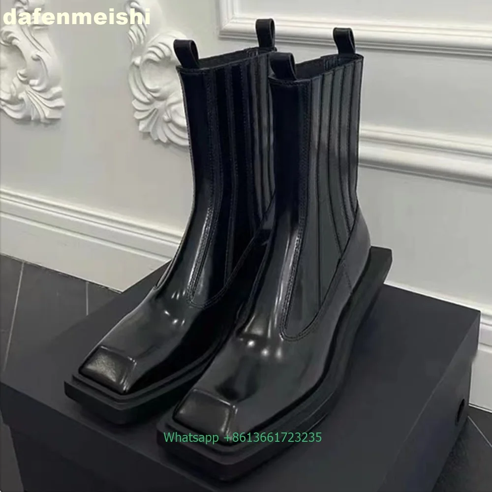 블랙 에나멜 가죽 스퀘어 토 여성 앵클 부츠 플랫폼 풀 - Street Fashion Rome 2025 리뷰 및 가격
