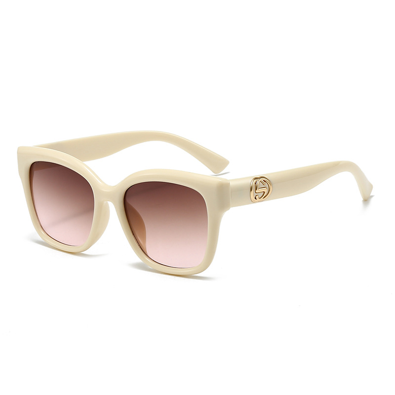 스트리트 포토그래피와 일상 착용을 위한 장식적인 템플  - Street Fashion Glasses 리뷰 및 가격